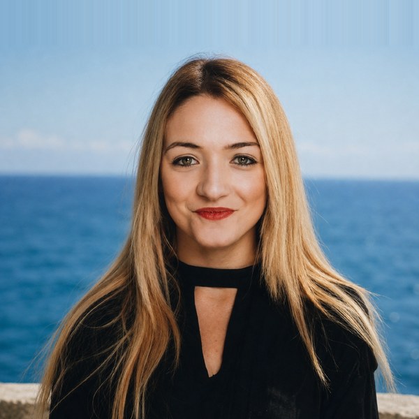 Dr Nicole Galea